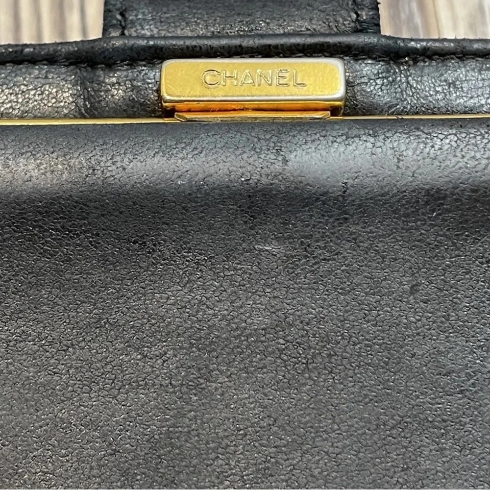 SOLD Vintage Chanel CC Black Caviar Leather Continental Long Wallet Clutch - Picture 15 of 16